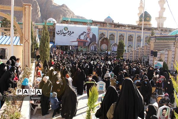 مراسم سالگرد سردار سلیمانی در گلزار شهدای کرمان