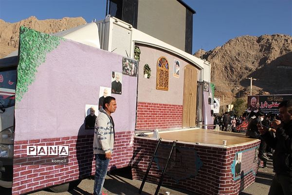 مراسم سالگرد سردار سلیمانی در گلزار شهدای کرمان