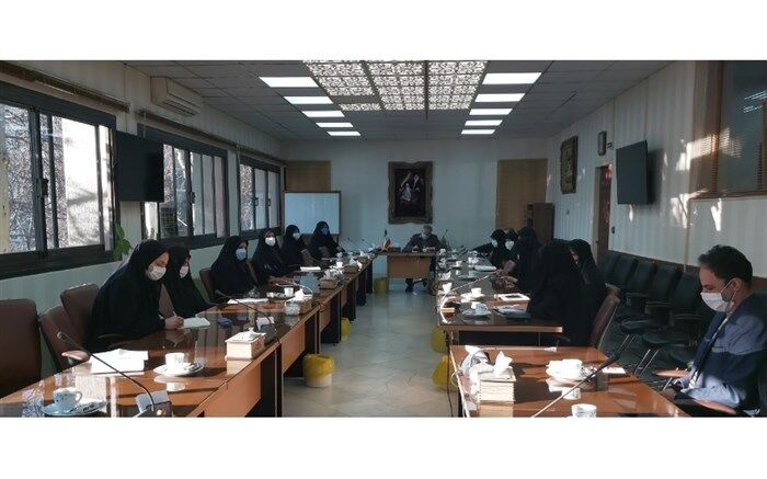 تبدیل  رویکرد سند تحول بنیادین به برنامه و پایش اجرای برنامه ها باید انجام شود