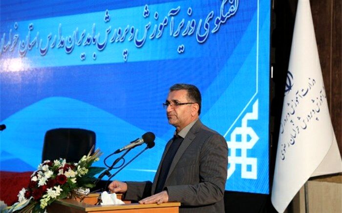 دستگاه تعلیم و تربیت با حساسیت و دغدغه مندی، در حال رصد دسترسی دانش آموزان به آموزش های با کیفیت است