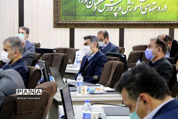 جلسه شورای معاونان آموزش و پرورش با حضور لاشکی معاون حقوقی و امور مجلس وزیر در ارومیه