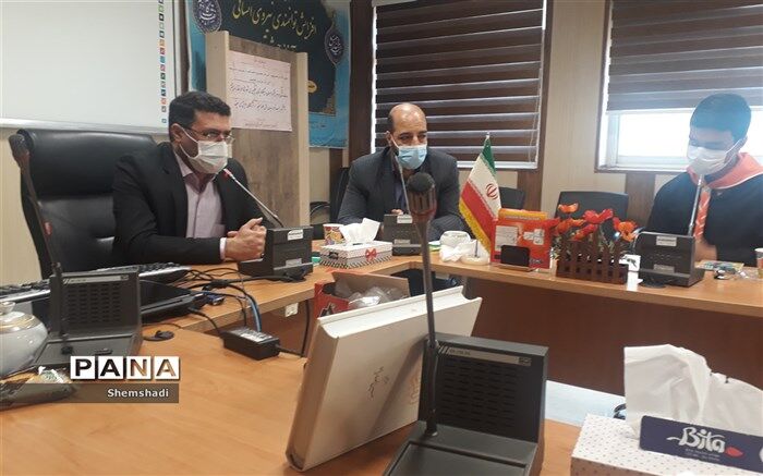 شاه منصوری: برای تربیت نسل جدید همه باید دست به دست هم دهیم