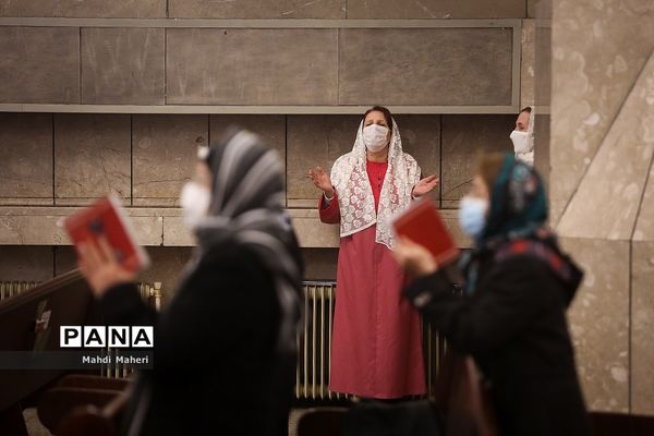 مراسم میلاد حضرت مسیح (ع)  در کلیسای گریگور لوساووریچ مقدس