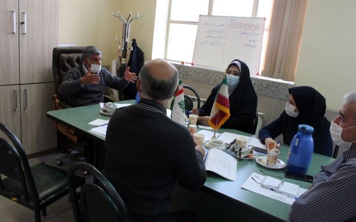 نحوه اجرای بسته تحولی«هر دانش آموز، یک نقش اجتماعی» در سازمان دانش آموزی استان اصفهان بررسی شد