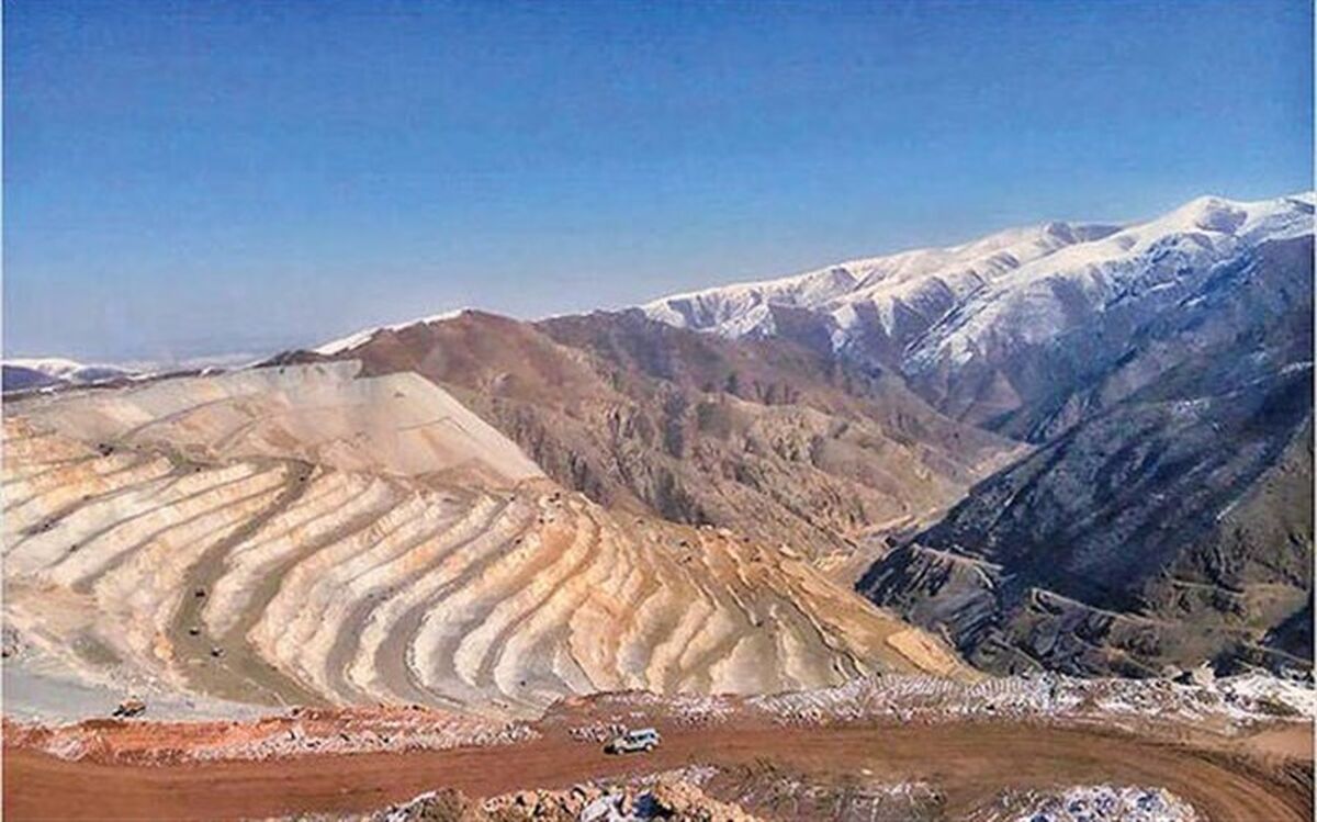 رشد 325 درصدی وصول حقوق معادن در آذربایجان شرقی