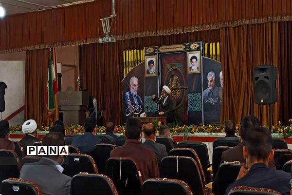 برگزاری آیین گرامیداشت شهادت سردار حاج قاسم سلیمانی در شوشتر