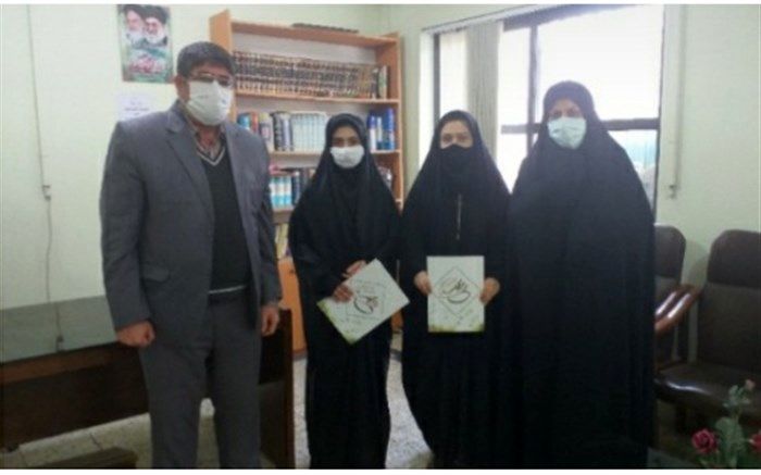 اهدا جوایز به دانش‌آموزان برتر در جشنواره قرآن و عترت