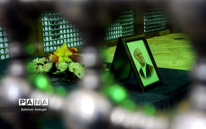 جای خالی عقلانیت آیت‌الله هاشمی بیشتر حس می‌شود
