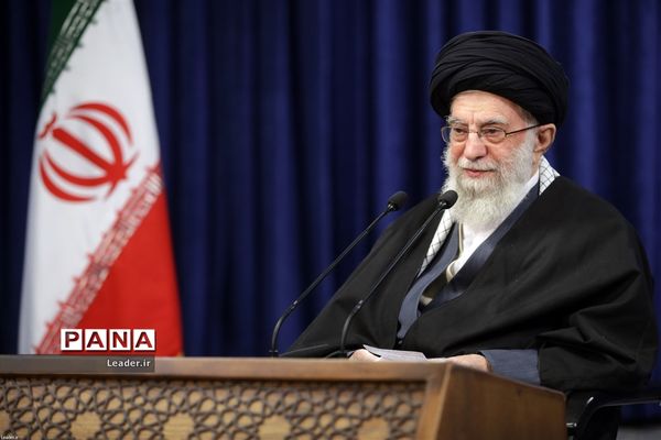 سخنرانی تلویزیونی رهبر انقلاب در سالروز قیام ۱۹ دی ۱۳۵۶ مردم قم