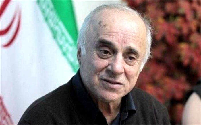 داریوش مصطفوی:  سیاسیون از فوتبال به عنوان پله استفاده می‌کنند؛ بدبختی فوتبال ایران زمانی شروع شد که ...