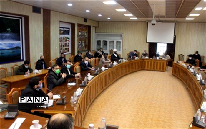 تعامل بخشداران، دهیاران و شورای روستاها با آموزش و پرورش افزایش یابد