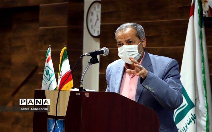 کاظمی: معلمان هنرمند، تربیت کننده انسان‌های شایسته هستند