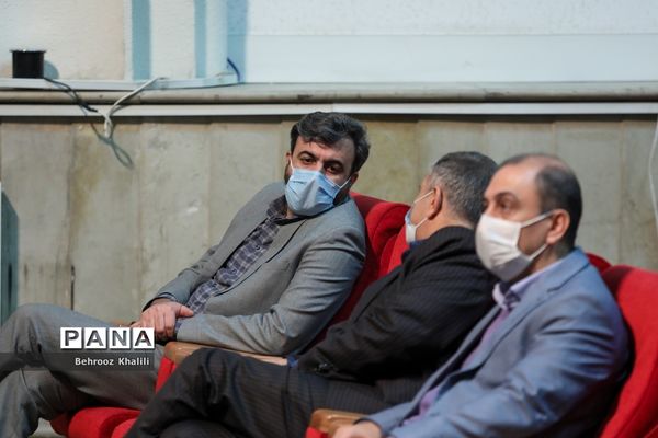 نخستین جشنواره فرهنگی هنری معلمان هنرمند کشور