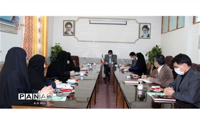 کارگاه آموزشی مدیران مدارس در معرض آسیب شهرستان پیشوا