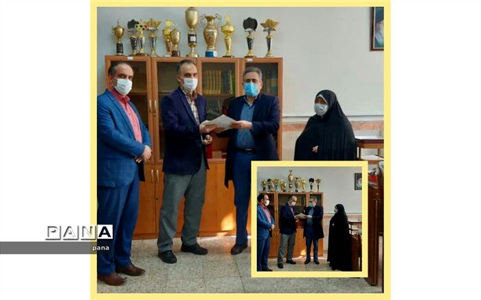 تجلیل از برگزیدگان مسابقات استانی قرآن، عترت و نماز فرهنگیان منطقه 10شهر تهران