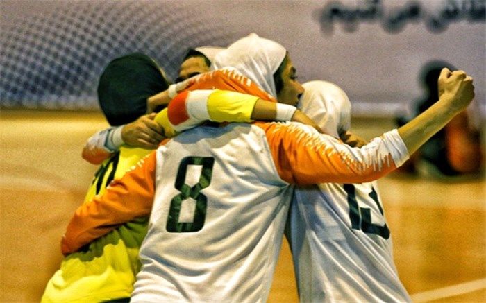 مربی زن ایرانی بین ۱۰ مربی برتر فوتسال جهان در سال ۲۰۲۰