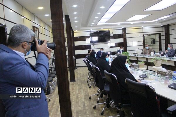 جلسه شورای عفاف و حجاب  اداره‌کل آموزش و پرورش استان بوشهر