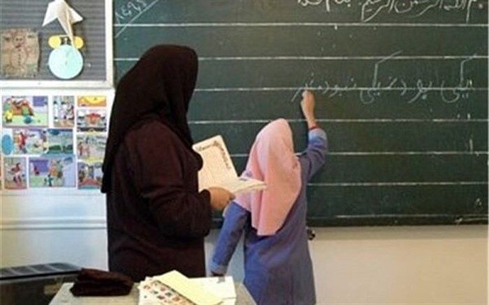 از 1611 بازمانده از تحصیل، 916 نفر جذب مدارس شدند