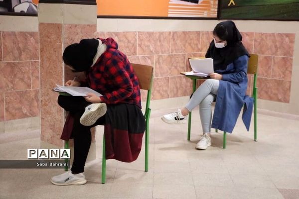 بازدید از حوزه امتحانات در شهرستان قدس