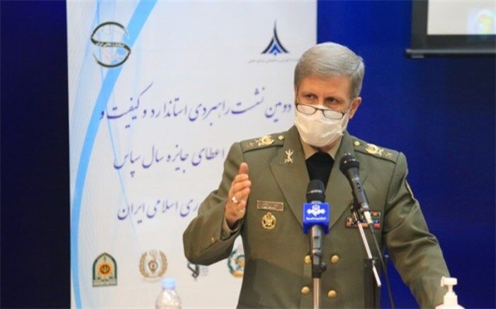 دشمن جز زبان قدرت، زبان دیگری را نمی‌فهمند