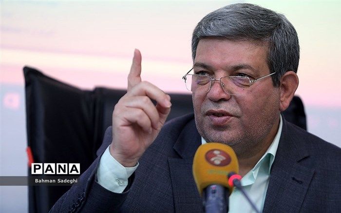 امضای تفاهم‌نامه اهدای 2 هزار تبلت برای دانش‌آموزان ایتام