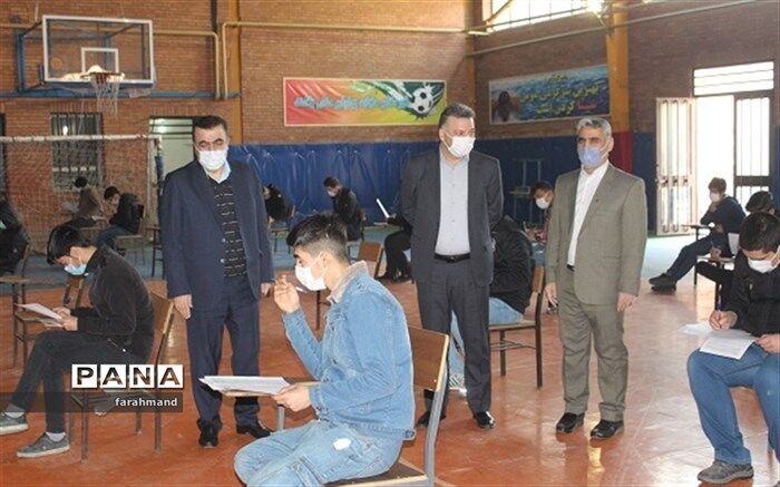 بازدید مدیر آموزش و پرورش منطقه 19 از حوزه امتحان نهایی دانش آموزان مدرسه شهید علیمحمدی
