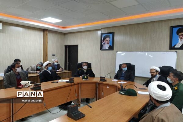 جلسه ستاد گرامیداشت دهه فجر و سالگرد پیروزی انقلاب اسلامی درشهرستان خوسف استان خراسان جنوبی