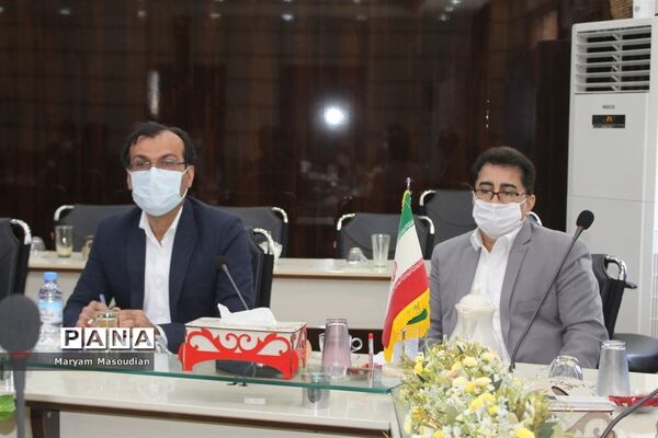 جلسه شورای معاونان اداره‌کل آموزش و پرورش استان بوشهر
