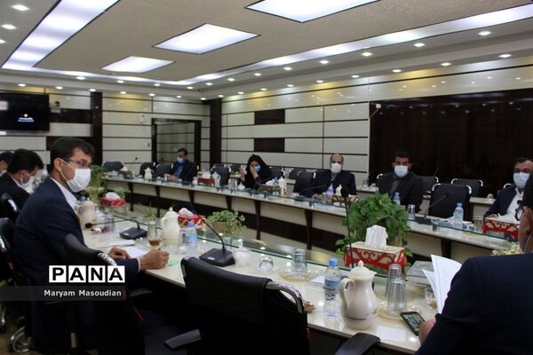 جلسه شورای معاونان اداره‌کل آموزش و پرورش استان بوشهر