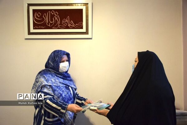 تبریک دانش آموزان خبرنگار خبرگزاری پانا، به مناسبت روز خبرنگار  به خبرنگاران  آذربایجان شرقی