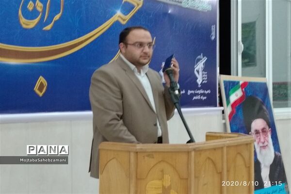 مراسم تجلیل از خبرنگاران در هیئت رزمندگان اسلام کاشمر