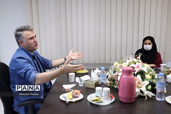 حضور محمدرضا عیوضی در خبرگزاری پانا