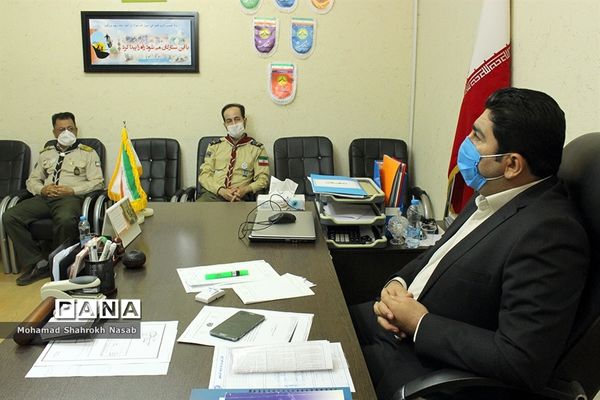 نشست هم‌اندیشی مدیرسازمان دانش‌آموزی خوزستان با مربیان پیشکسوت تشکیلاتی