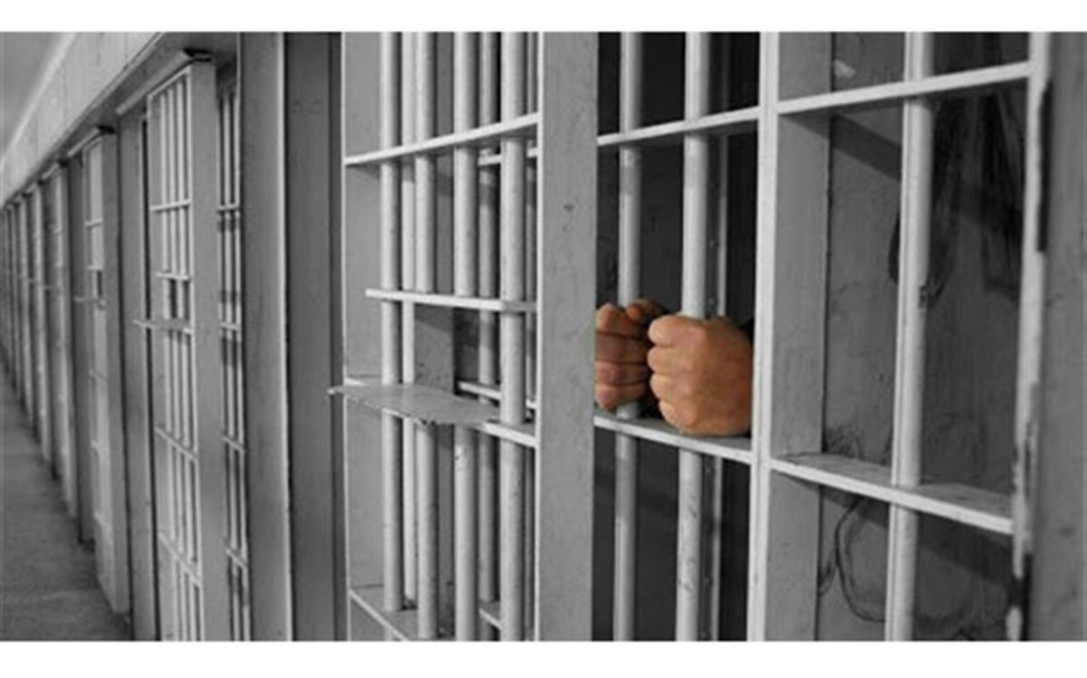 انتقال۵+۱۳ محکوم ایرانی از کویت به کشور