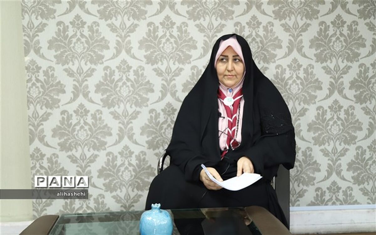 سید مومن: خانواده بنای توسعه منابع انسانی  در جامعه را پایه‌ریزی می کند