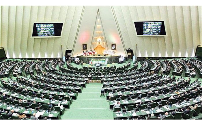 مجلس به دنبال تحول در صنعت و بازار خودرو