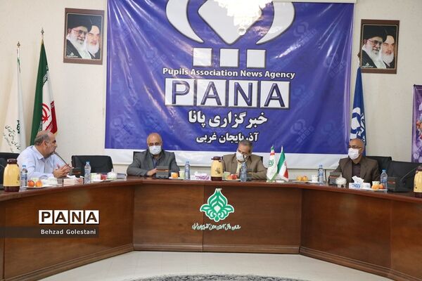 بازدید معاون وزیر از سازمان دانش آموزی آذربایجان غربی