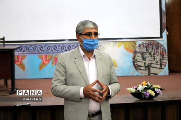 تجلیل از دانش‌آموزان پیشتاز فعال کهگیلویه و بویراحمد در عرصه فضای مجازی و شبکه شاد