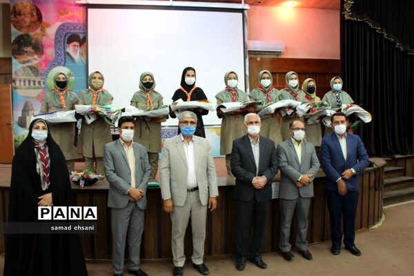 تجلیل از دانش‌آموزان پیشتاز فعال کهگیلویه و بویراحمد در عرصه فضای مجازی و شبکه شاد