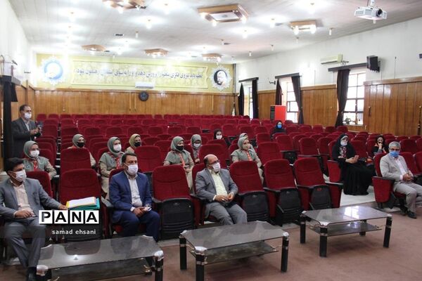 تجلیل از دانش‌آموزان پیشتاز فعال کهگیلویه و بویراحمد در عرصه فضای مجازی و شبکه شاد