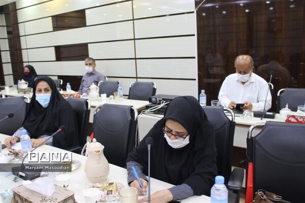 گردهمایی مسئولان سواد آموزی شهرستان ها و مناطق استان بوشهر با حضور معاون وزیر و رئیس سازمان سواد آموزی کشور
