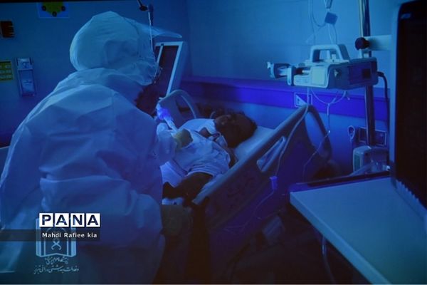 برگزارى مراسم روز پزشک جهت قدردانى از پزشکان فعال بخش‌هاى کرونایى آذربایجان شرقى