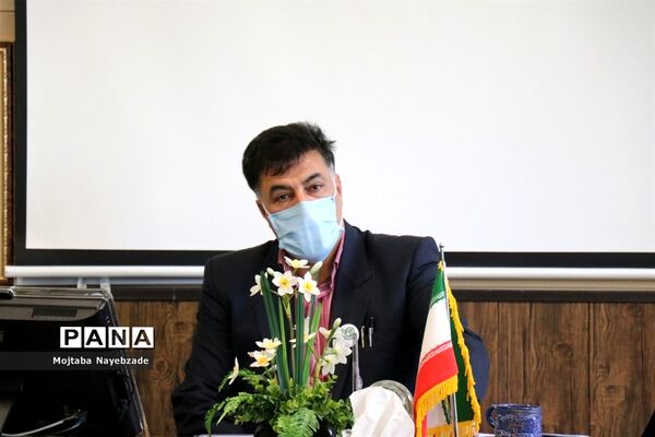 مراسم تجلیل فعالان سازمان دانش آموزی قوچان