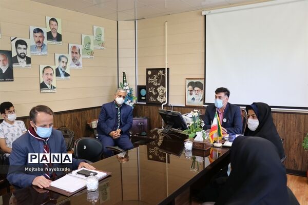 مراسم تجلیل فعالان سازمان دانش آموزی قوچان