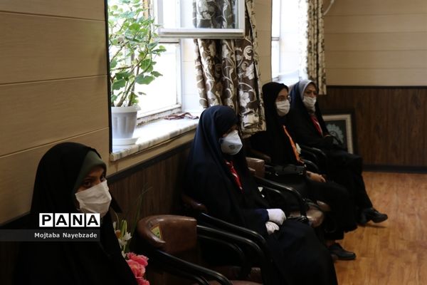 مراسم تجلیل فعالان سازمان دانش آموزی قوچان