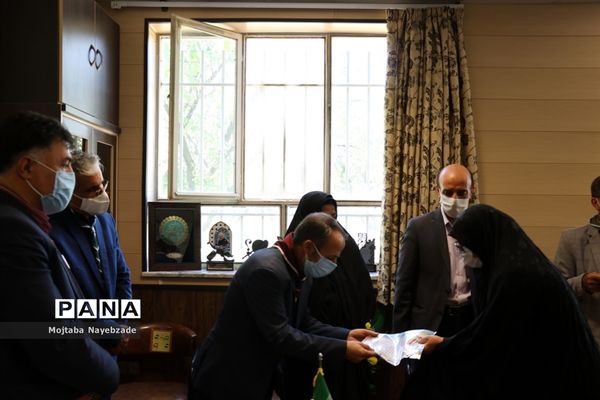 مراسم تجلیل فعالان سازمان دانش آموزی قوچان