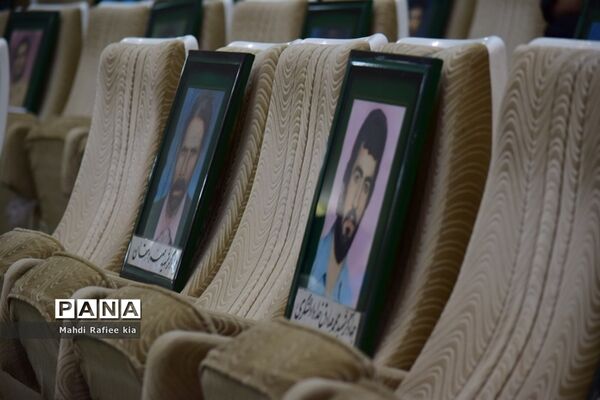 برگزارى نشست خبرى و مطبوعاتى رئیس سازمان جهاد کشاورزى آذربایجان شرقى با اصحاب رسانه به مناسبت هفته دولت