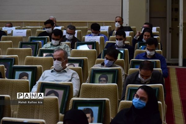 برگزارى نشست خبرى و مطبوعاتى رئیس سازمان جهاد کشاورزى آذربایجان شرقى با اصحاب رسانه به مناسبت هفته دولت