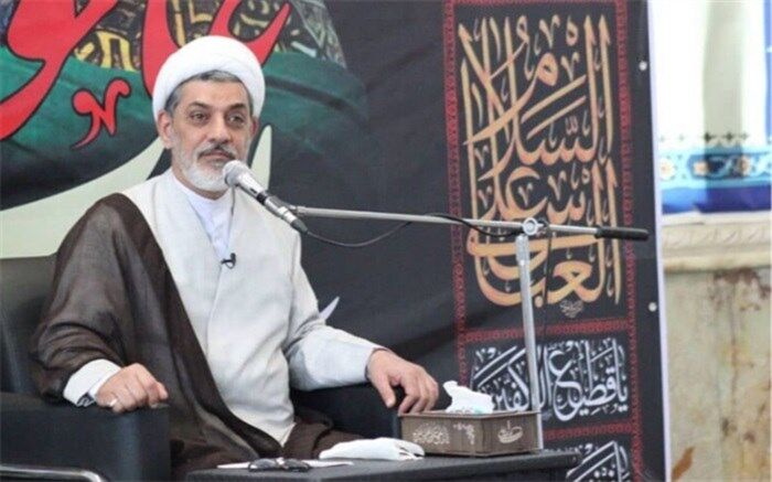 معضلات اجتماعی با استفاده از مکتب امام حسین(ع) رفع می‌شود