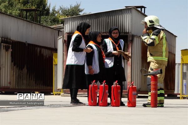 تولیدمحتوای سازمان دانش آموزی منطقه19